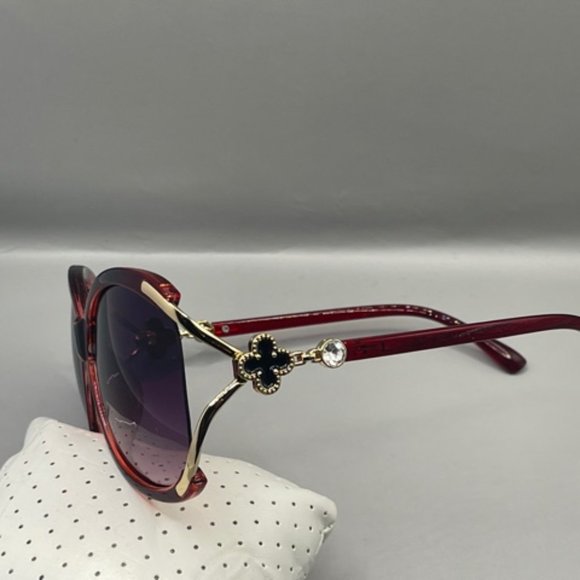 TWO New Women's Sunglass set - Picture 5 of 12